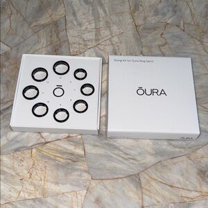 Oura Ring Sizing Set with Black Rings